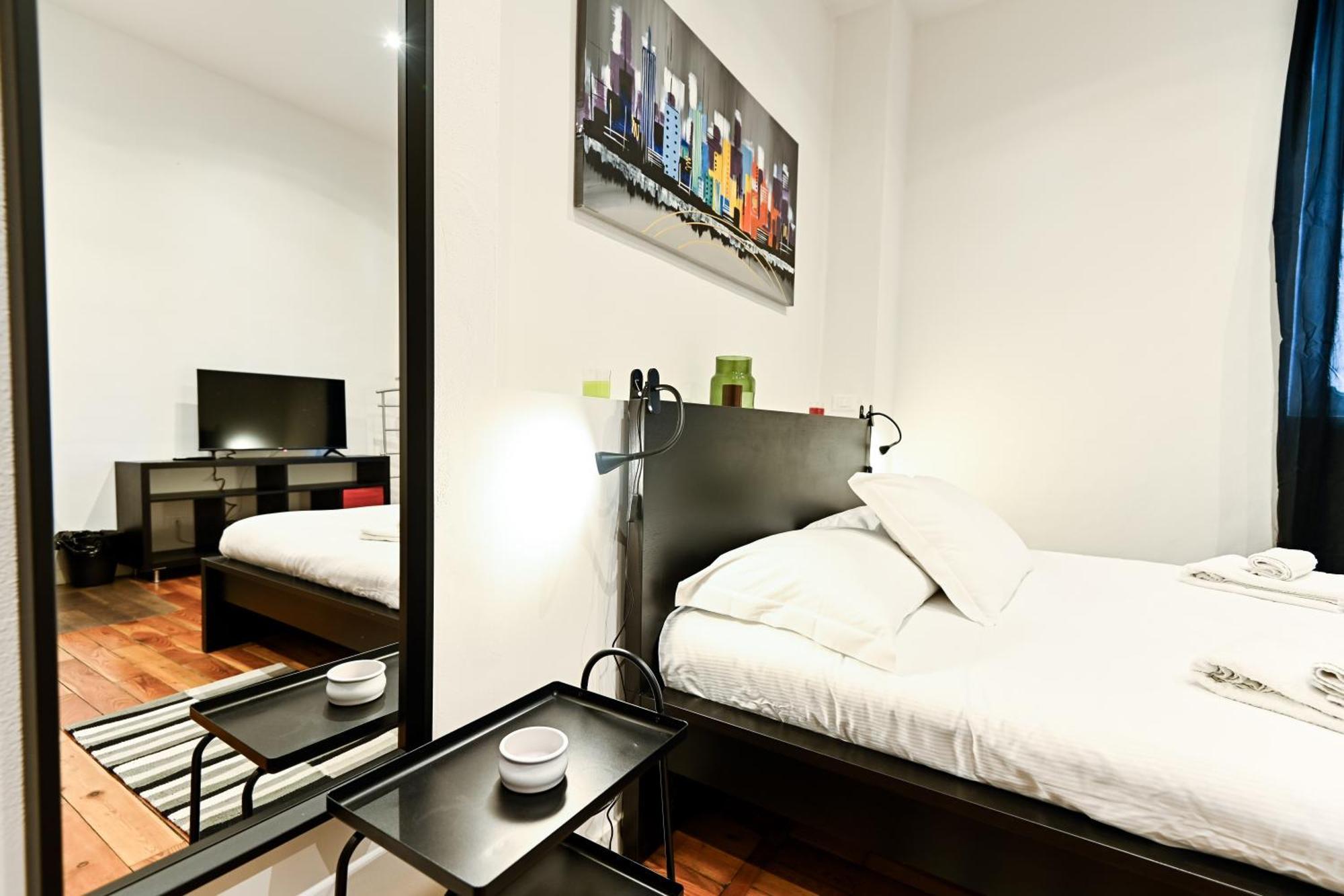 Top Living Apartments - Porta Susa Turin Exteriör bild